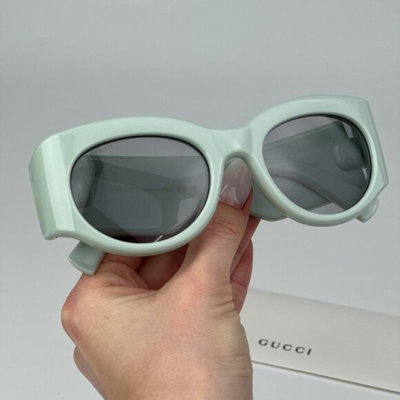 Gucci GG1544S 003 BRAND NEW Sunglasses Green Grey Unisex Oval - Picture 4 of 11